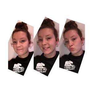 Meet your Posher, Chloe